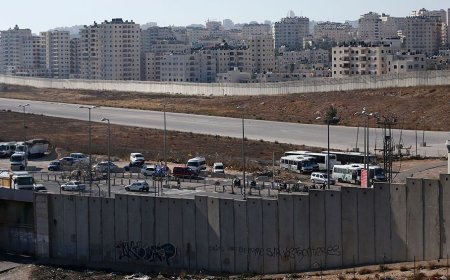 مخطط استيطاني خطير على أراضي مطار قلنديا يفصل القدس عن رام الله