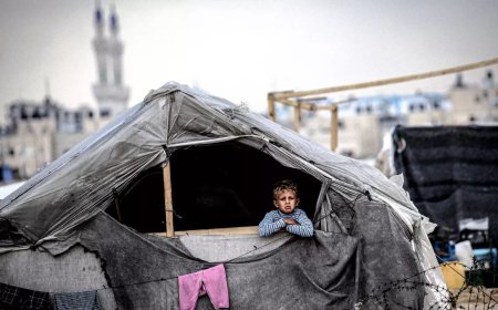 الصحة بغزة: الاحتلال يشن حرب إبادة ممنهجة ضد الطفولة ويستهدف الأرحام