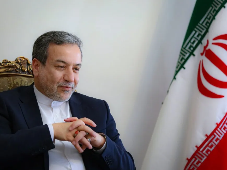 عراقجي يعتزم زيارة بيروت بعد امتناع وزير خارجية لبنان عن زيارة طهران