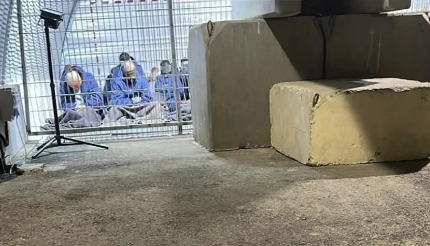 مؤسسات الأسرى: 9300 أسير فلسطيني في سجون الاحتلال بينهم عشرات النساء ومئات الأطفال