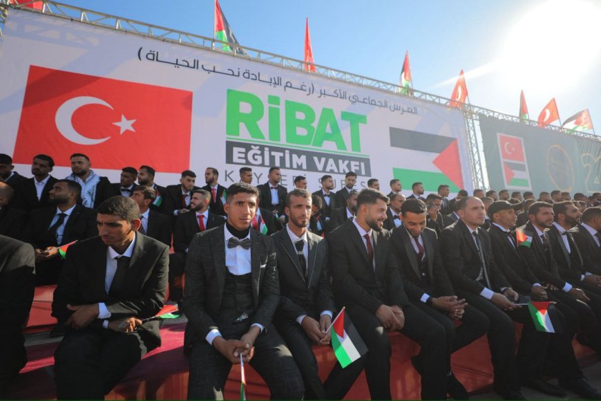 غزة تحتفي بزفاف 203 عريس وعروس في عرس جماعي بهيج