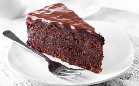 كيكة الشوكولاتة: الطريقة الاحترافية لتحضير الكيكة الهشة في المنزل