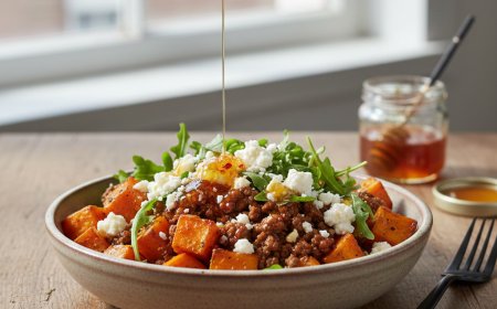 وجبة العام 2026: كيف تحضرين "وعاء البطاطا الحلوة واللحم بالعسل الحار"