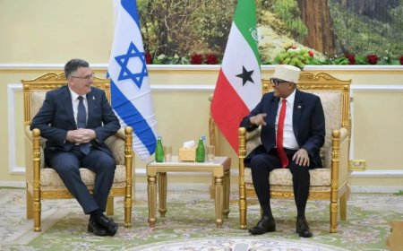 الصومال تندد بزيارة وزير خارجية الاحتلال للإقليم الانفصالي وتعدّها انتهاكًا للسيادة