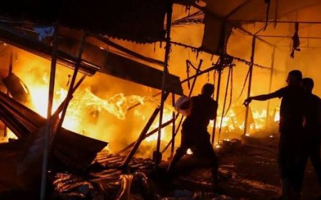 مجزرة الخيام والمدارس: 14 شهيداً بينهم 5 أطفال في سلسلة غارات إسرائيلية استهدفت مراكز النزوح بغزة