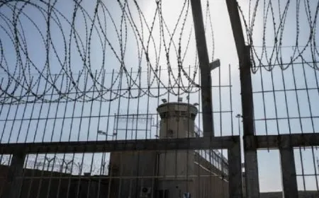 إعلام الأسرى: تفاقم "السكايبوس" وقمع وحشي داخل سجن جلبوع