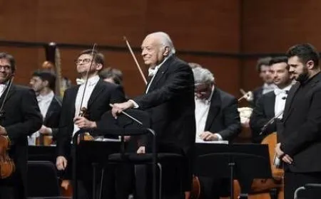 قائد أوركسترا عالمي ينضم إلى المقاطعة الثقافية لإسرائيل احتجاجًا على حرب غزة