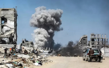 أخبار غزة اليوم: خروقات إسرائيلية لاتفاق التهدئة وأزمة إنسانية متفاقمة