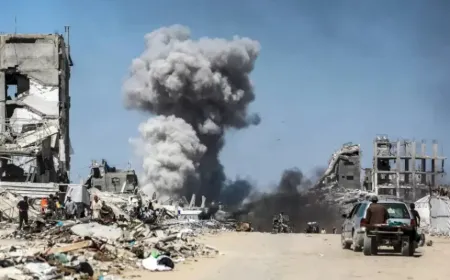 أخبار غزة اليوم: خروقات إسرائيلية لاتفاق التهدئة وأزمة إنسانية متفاقمة