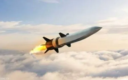 إيران تنفي إغلاق أجوائها وتتوعد بـ "حرب شاملة" رداً على أي هجوم