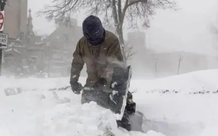 عاصفة ثلجية تضرب أمريكا: مليون بلا كهرباء وإعلان الطوارئ