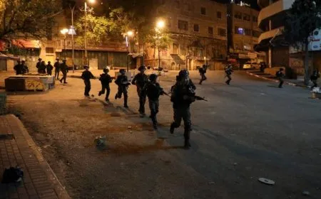 الاحتلال الإسرائيلي يواصل اعتداءاته في الضفة: هدم منازل واعتقالات وتصعيد المستوطنين