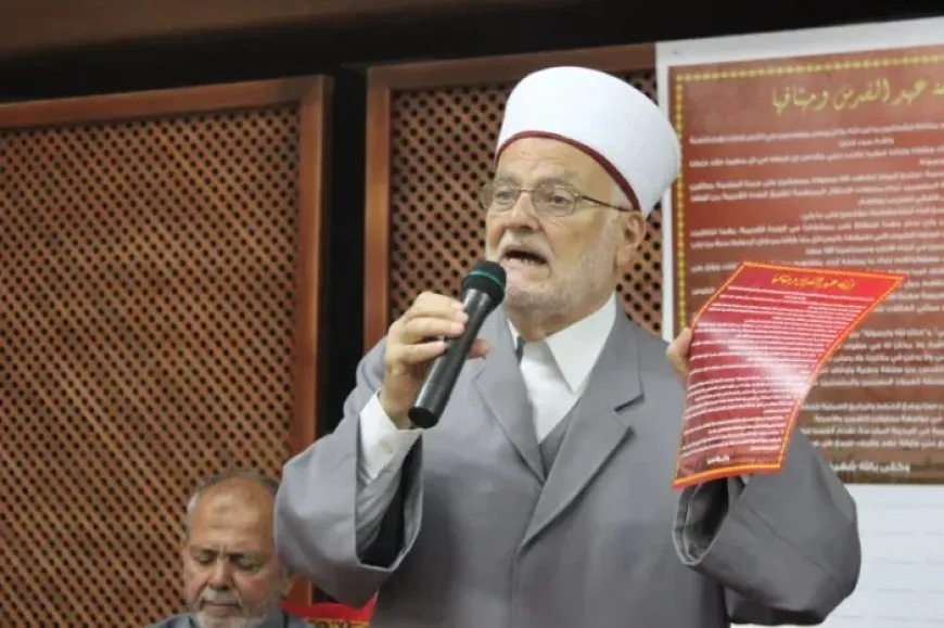 الاحتلال يمنع الشيخ عكرمة صبري من السفر