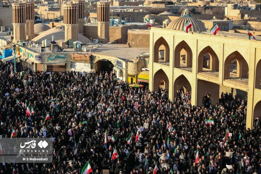 إيران تستعد لـ "زلزال بشري" غداً ضد الشغب المسلح والتدخلات الخارجية