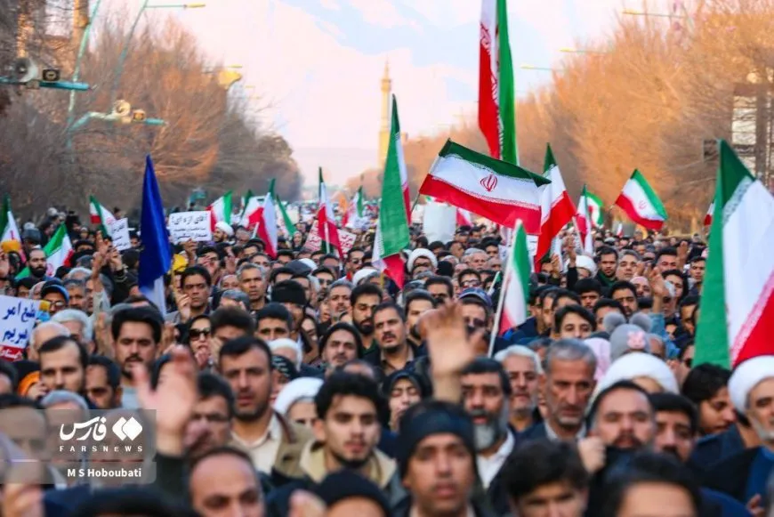 إيران تستعد لـ "زلزال بشري" غداً ضد الشغب المسلح والتدخلات الخارجية