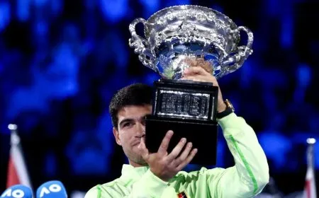 ألكاراز يدخل التاريخ ويهزم ديوكوفيتش في نهائي أستراليا المفتوحة