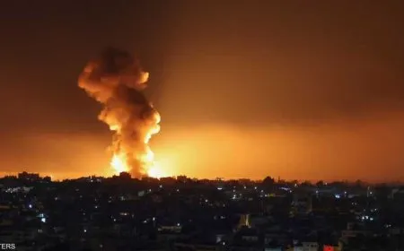 تجدد الغارات الإسرائيلية على جنوب لبنان اليوم 15 فبراير  2026