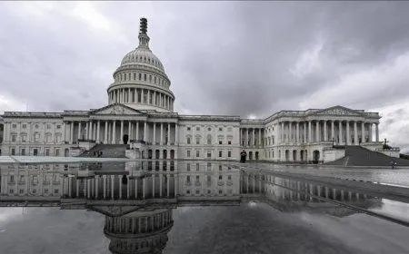 الشرطة الأمريكية تحبط محاولة اقتحام شاب مسلح لمبنى الكونغرس