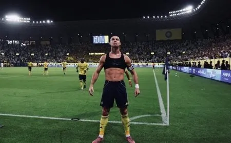 النصر يكتسح النجمة بخماسية نظيفة ويستعيد صدارة الدوري السعودي