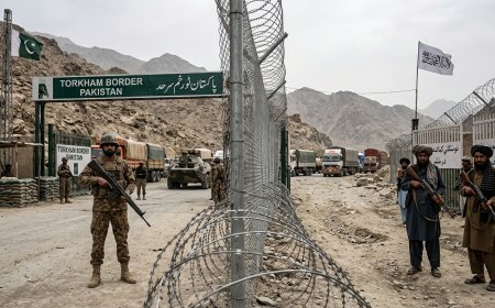 باكستان تعلن "الحرب المفتوحة" وقصف جوي يستهدف كابل وقندهار