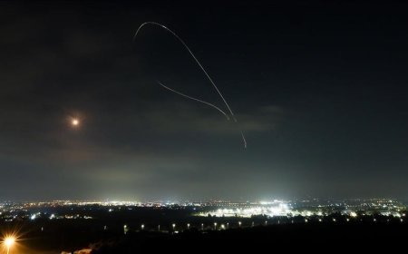 تفعيل صافرات الإنذار في إسرائيل وبدء الرشقات الصاروخية الإيرانية