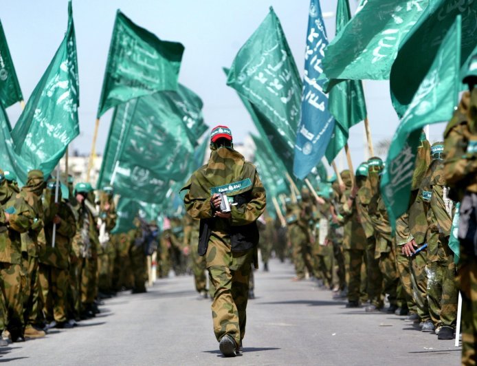 حماس: الاحتلال يرتكب انتهاكات جسيمة بحق العائدين عبر معبر رفح