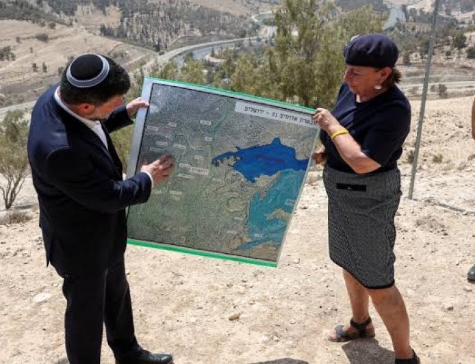 تنديد دولي واسع بقرارات الاستيطان الإسرائيلية في الضفة الغربية