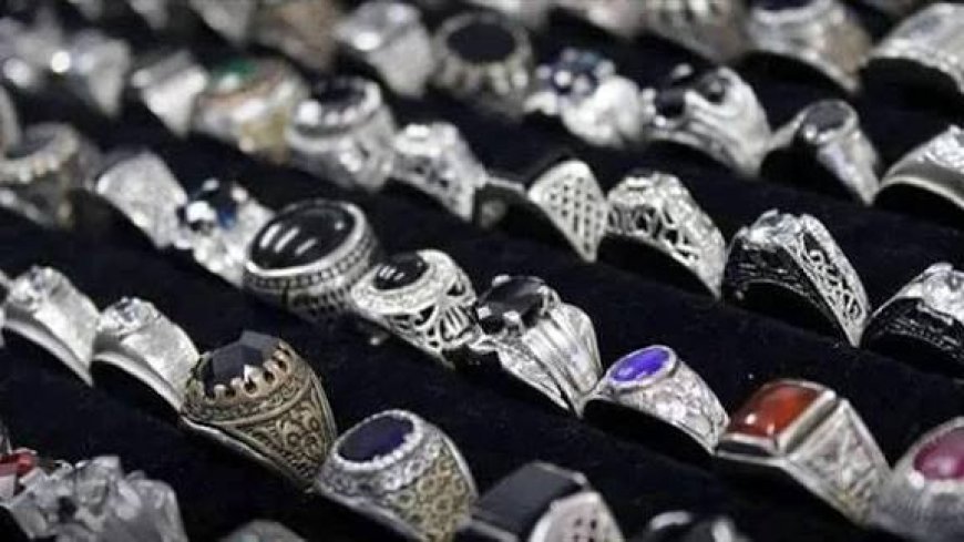 سعر الفضة اليوم.. انفجار في أسعار عيار 925 والبورصة تسجل أرقاماً قياسية