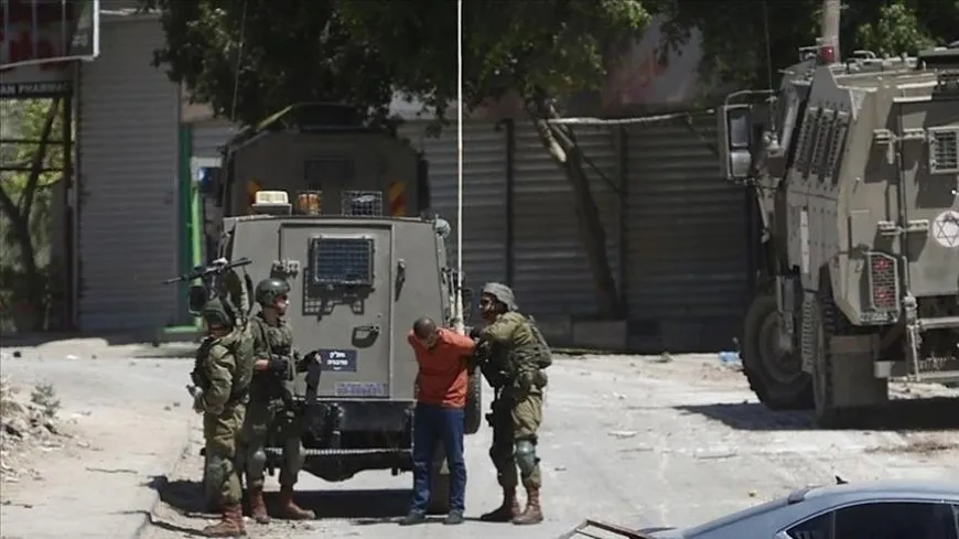 الجيش الإسرائيلي يعتقل 21 فلسطينياً في مداهمات واسعة بالضفة
