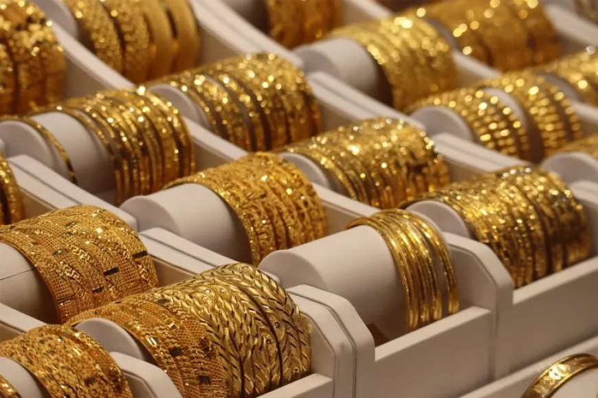 سعر الذهب في مصر اليوم الأحد 15 فبراير 2026 عيار 21 الآن