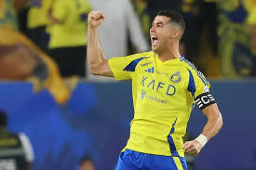 الهلال يتصدر والنصر يطارد بهدف تاريخي لرونالدو في دوري روشن