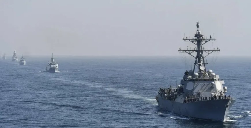 استهداف بارجة أمريكية وقواعد بالخليج بصواريخ قوية