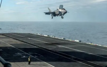 بريطانيا ترسل بارجة حربية ومروحيات للشرق الأوسط لحماية قواعدها