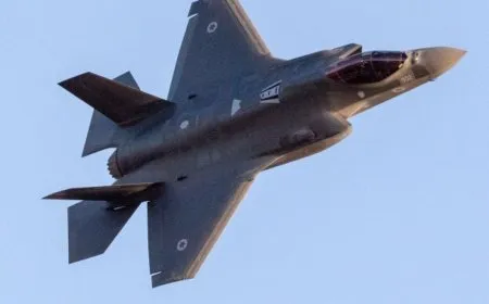 الحرس الثوري الإيراني ينفي هبوط طائرة إف 35 بمطار مهرآباد