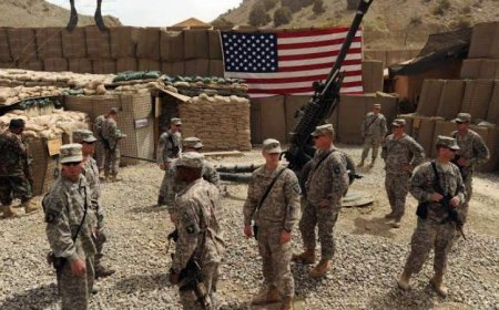 تسنيم الإيرانية: استهداف قاعدة بحرية أمريكية بالسعودية