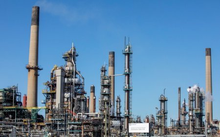 عاجل الكويت توقف مصفاة ميناء عبد الله بسبب الحرب