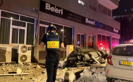 قتلى ودمار هائل في تل أبيب وبني براك جراء القصف الصاروخي الإيراني