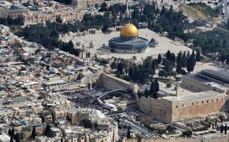 إغلاق المسجد الأقصى.. حماس تحذر من مخطط تهويدي يستمر لأبريل