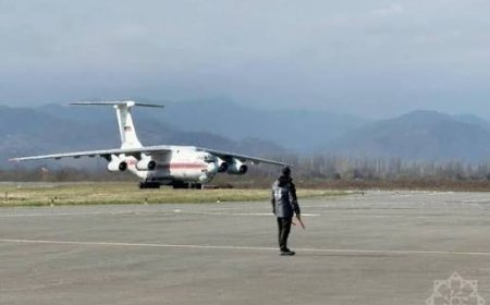 وصول قافلة مساعدات روسية ضخمة إلى إيران لدعم المناطق المتضررة