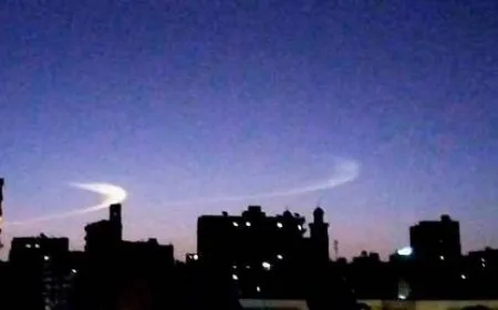 ظهور أجسام ضوئية غريبة في سماء مصر وحقيقة علاقتها بانفجارات شمسية