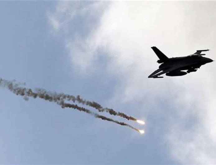 هجمات أمريكية إسرائيلية تستهدف مقار أمنية في ديالى بالعراق