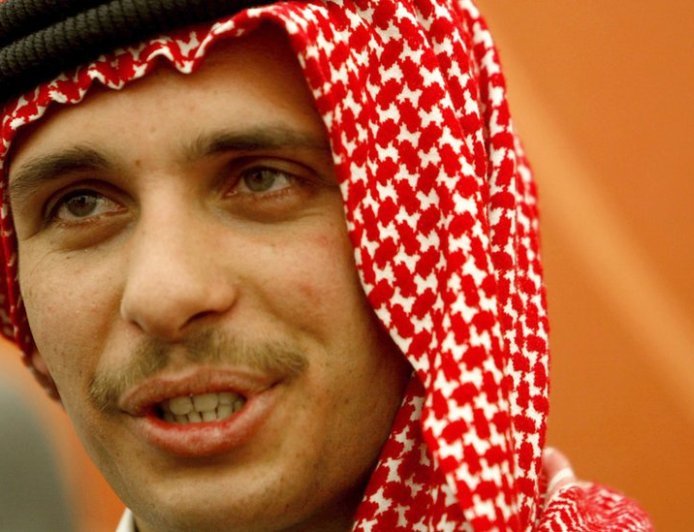 الملكة نور تطالب بإطلاق سراح الأمير حمزة بن الحسين