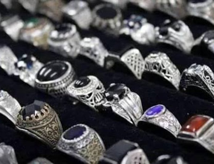 سعر الفضة في الأردن اليوم.. تكلفة الجرام بالمصنعية 2026