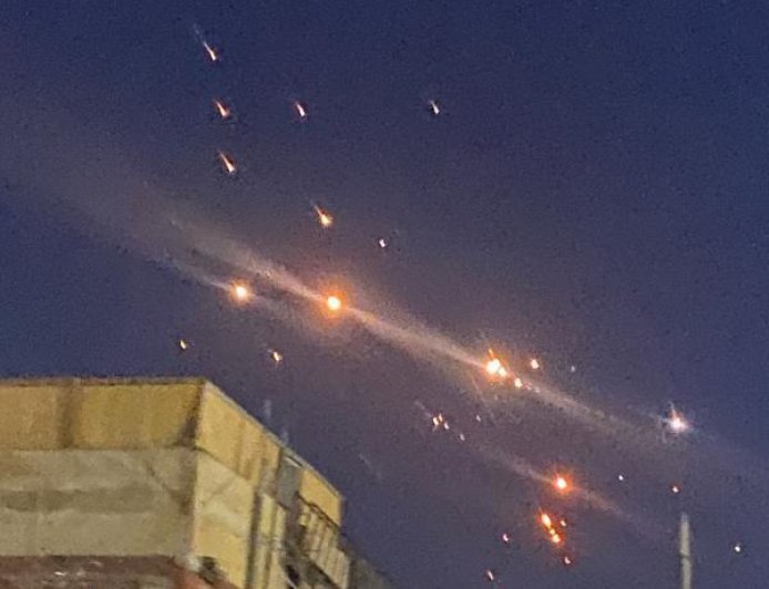 صفارات الإنذار في الأردن وإخلاء السفارة الأمريكية في عمان