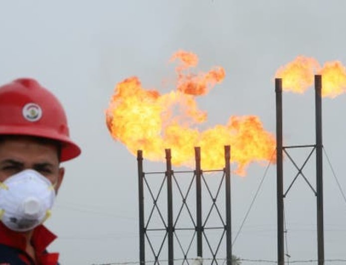 خام برنت يهوي أكثر من 9% ويصل لـ 89.58 دولاراً