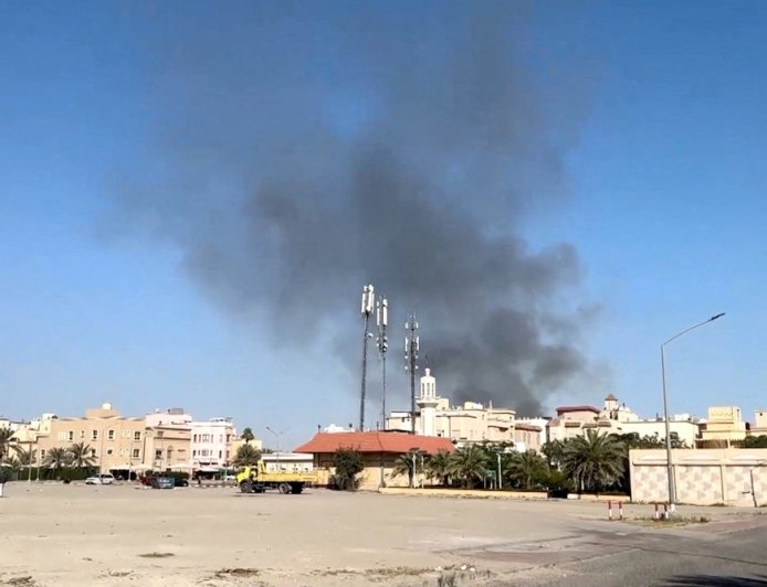 سماع دوي انفجارات في القواعد الأمريكية في الكويت