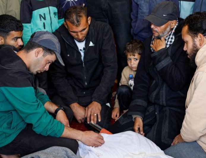 اغتيال العقيد إياد أبو يوسف في قصف إسرائيلي بقطاع غزة اليوم