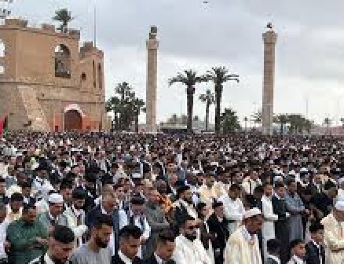 عيد مبارك غدا الجمعة أول أيام عيد الفطر في ليبيا