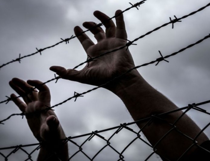 استشهاد الأسير مروان فتحي حرز الله في سجون الاحتلال وسط تحذيرات من كارثة إنسانية