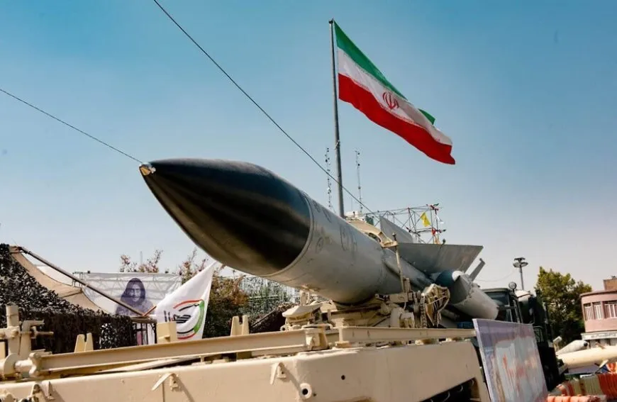 بيان عاجل من الجيش الكويتي حول رصد 97 صاروخاً و283 مسيرة إيرانية